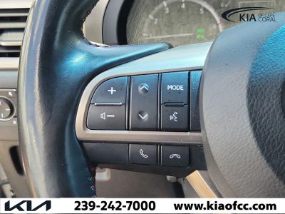 2021 Lexus GX — photo 26 view