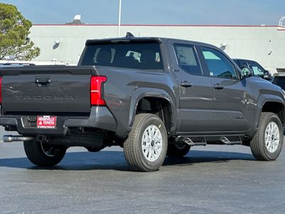 2026 Toyota Tacoma - Photo 2