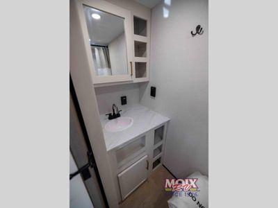 2026 Grand Design Transcend One - Photo 23