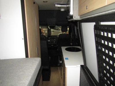 2025 Storyteller Overland DARK MODE - Photo 4