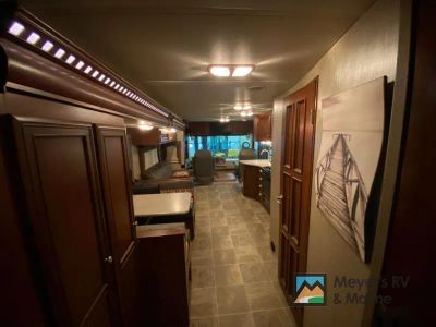 2017 Newmar Bay Star Sport - Photo 15