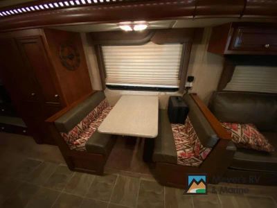 2017 Newmar Bay Star Sport - Photo 14