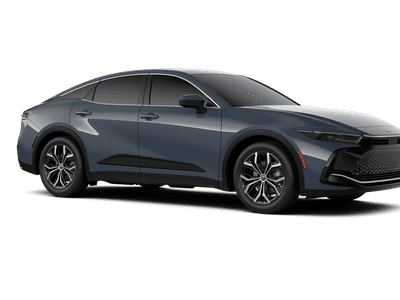 2026 Toyota Crown - Photo 3