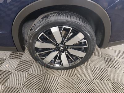 2025 Mitsubishi Outlander - Photo 10