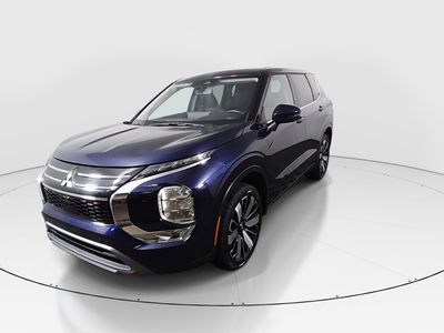 2025 Mitsubishi Outlander - Photo 3