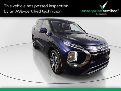 2025 Mitsubishi Outlander - Photo 1