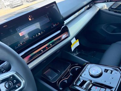2026 BMW i5 — photo 28 view