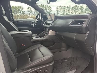 2024 Chevrolet Suburban - Photo 9