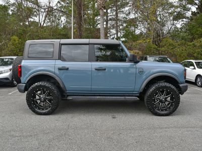 2022 Ford Bronco - Photo 6