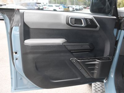 2022 Ford Bronco - Photo 10