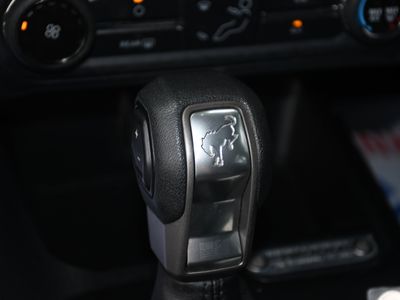 2022 Ford Bronco - Photo 14