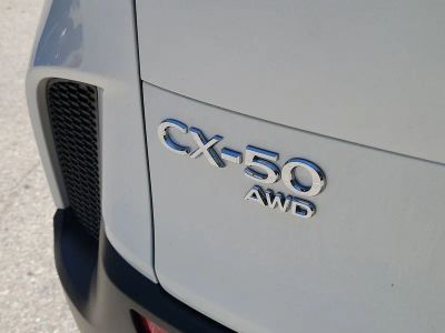 2026 Mazda CX-50 — photo 8 view