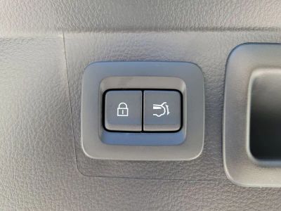 2026 Mazda CX-50 — photo 10 view