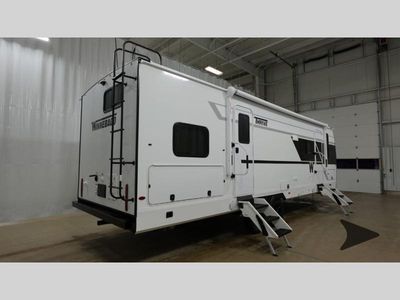2026 Winnebago Thrive - Photo 6