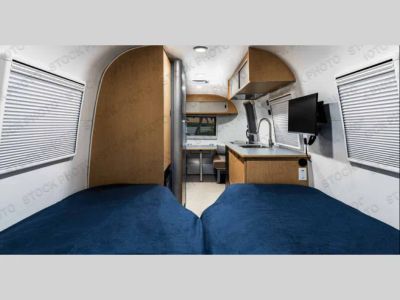 2026 Airstream World Traveler - Photo 8