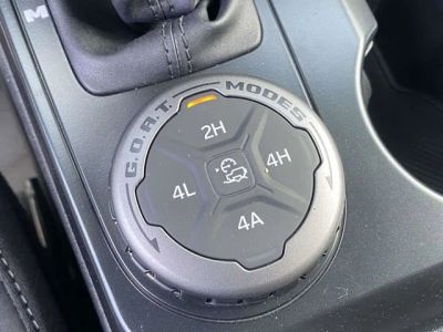 2026 Ford Bronco — photo 13 view