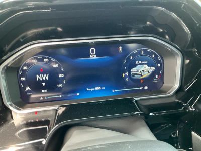2026 Chevrolet Silverado 1500 — photo 11 view