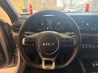 2025 Kia K5 GT-Line - Photo 14