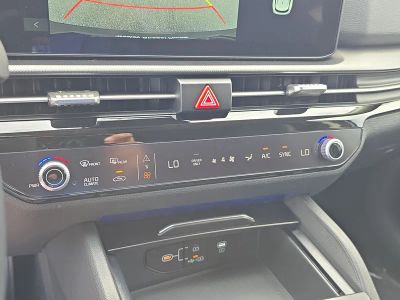 2026 Kia Sportage Hybrid — photo 24 view