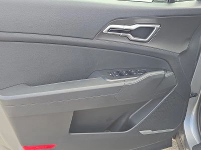 2026 Kia Sportage Hybrid — photo 17 view
