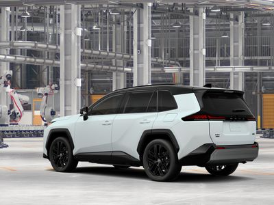 2026 Toyota RAV4 - Photo 8