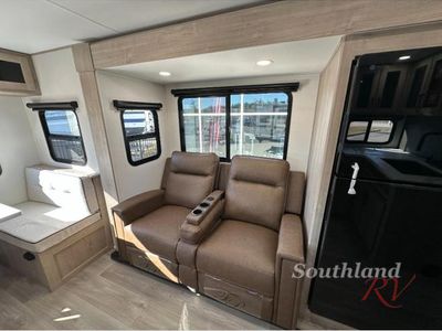2026 Grand Design Imagine XLS - Photo 11
