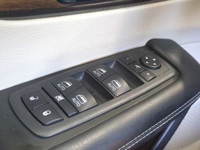 2022 Chrysler Pacifica - Photo 27