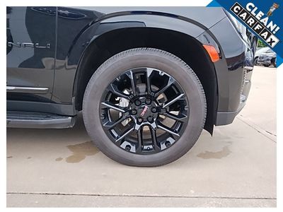 2023 GMC Yukon XL - Photo 17