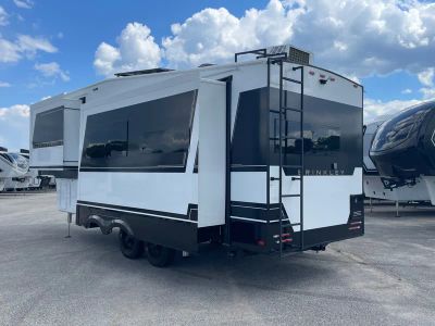 2026 Brinkley RV Model Z - Photo 4