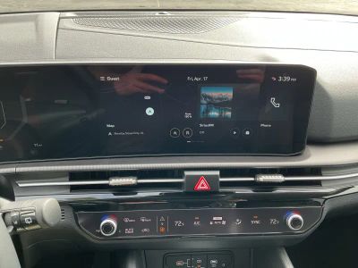 2026 Kia Sportage — photo 11 view