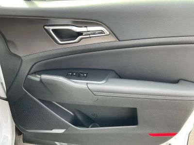 2026 Kia Sportage — photo 21 view