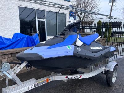 2024 Sea-Doo Spark - Photo 2