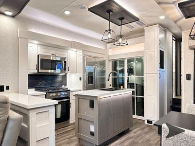 2025 Jayco North Point - Photo 21