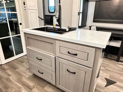 2025 Jayco North Point - Photo 30