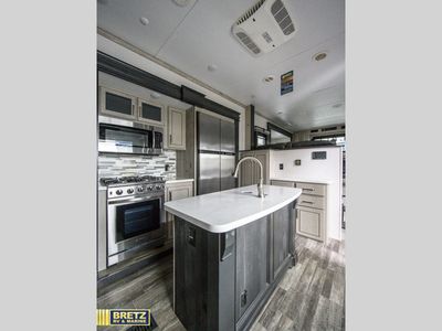 2022 Keystone RV Alpine - Photo 11