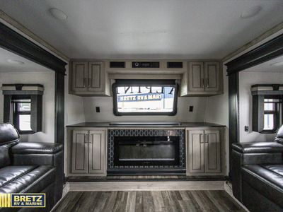 2022 Keystone RV Alpine - Photo 16