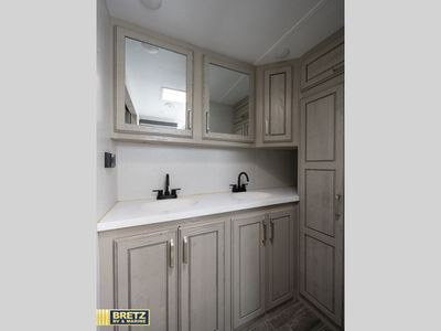 2022 Keystone RV Alpine - Photo 24