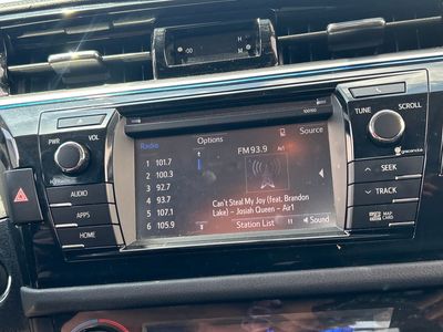 2014 Toyota Corolla - Photo 9