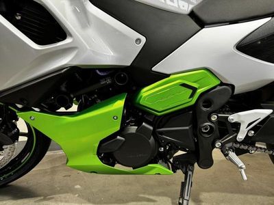 2024 Kawasaki Ninja 7 Hybrid ABS - Photo 12