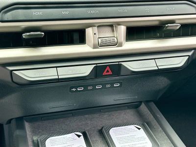 2027 Kia Telluride Hybrid — photo 16 view