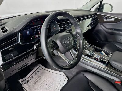 2024 Audi Q7 — photo 7 view