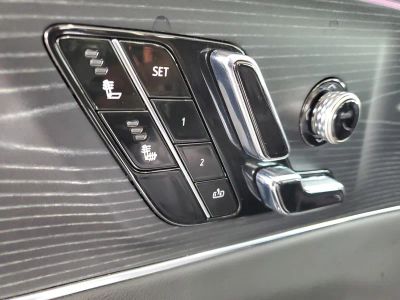 2024 Cadillac LYRIQ — photo 19 view