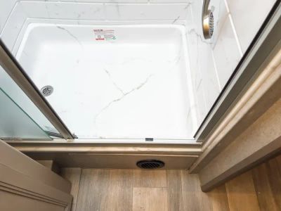 2027 Thor Motor Coach OMNI TRAIL — photo 14 view