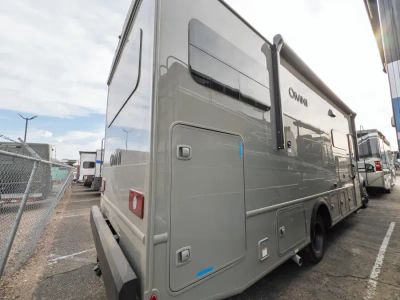 2027 Thor Motor Coach OMNI TRAIL — photo 17 view