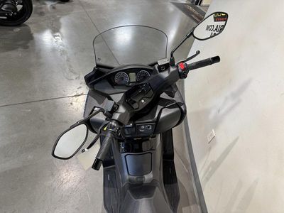 2026 Suzuki Burgman 400 - Photo 14