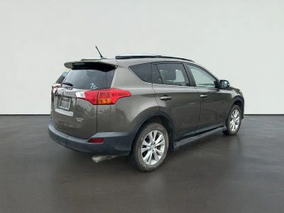 2015 Toyota Rav4 — interior view