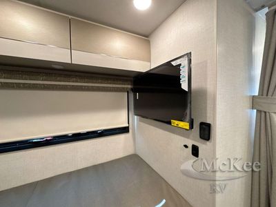 2026 Thor Motor Coach Vegas - Photo 18