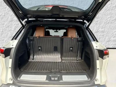 2023 INFINITI QX60 — photo 12 view