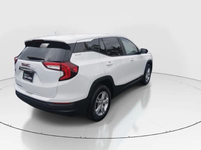 2024 GMC Terrain — photo 7 view