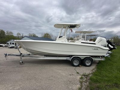 2025 Boston Whaler 250 DAUNTLESS - Photo 4